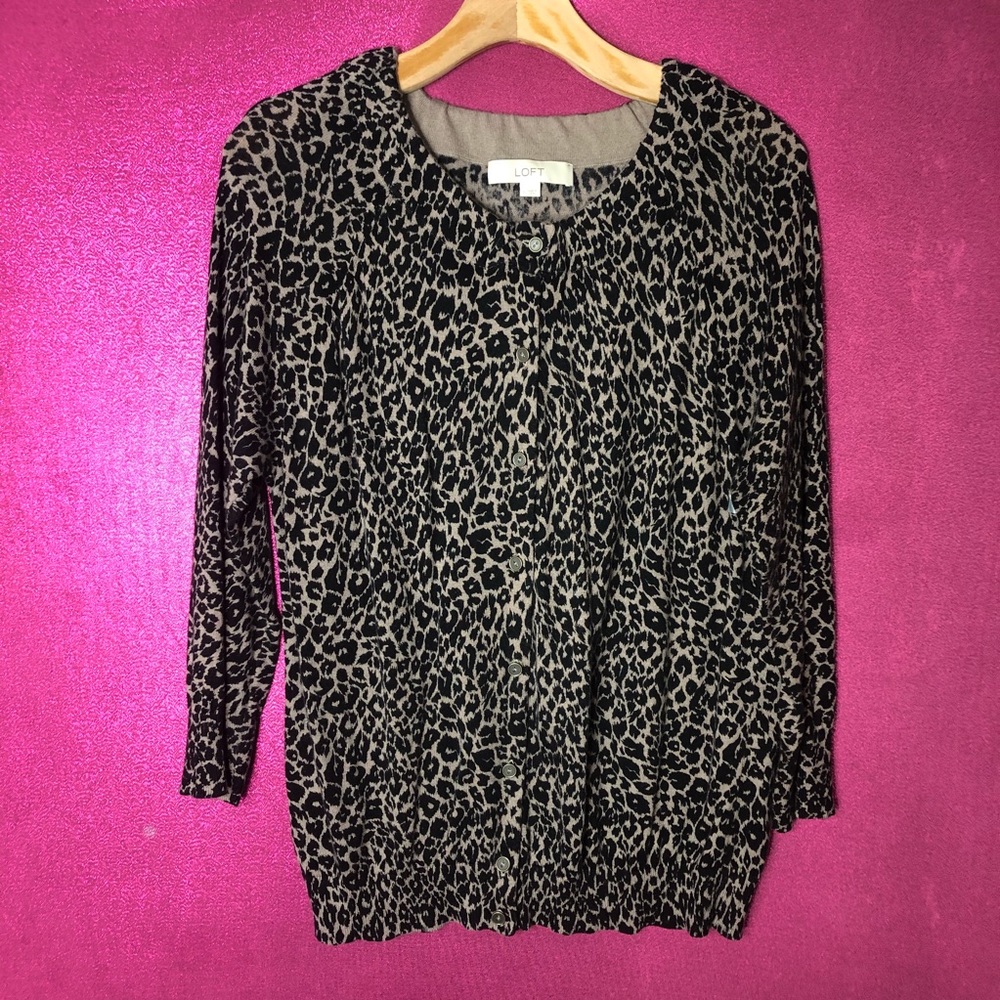 Loft Animal Print Leopard Grey & Black Women’s Button Cardigan